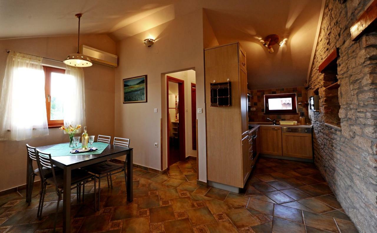 Apartment Paola Rakalj Dış mekan fotoğraf